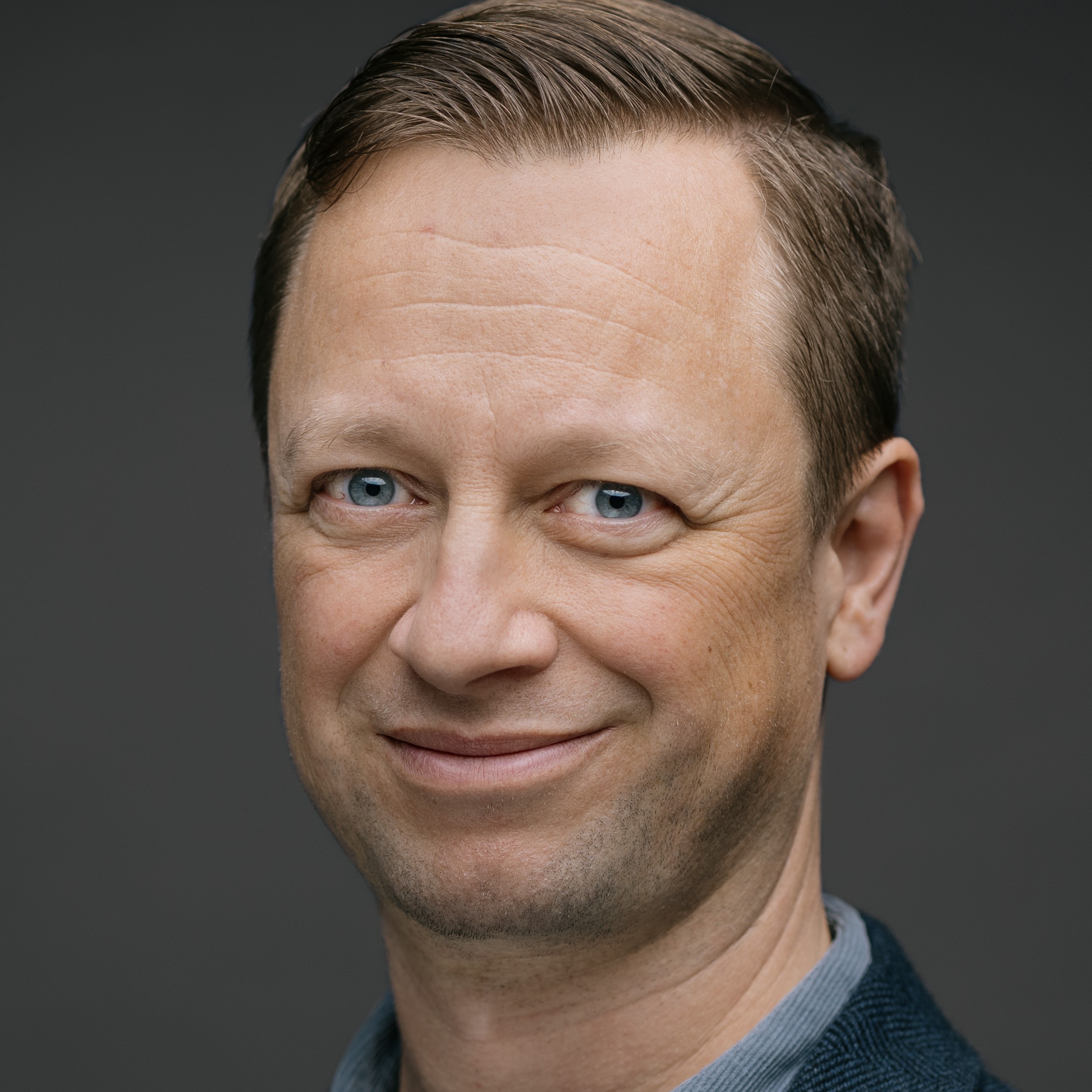 Mads Leth Jakobsen Kvadrat